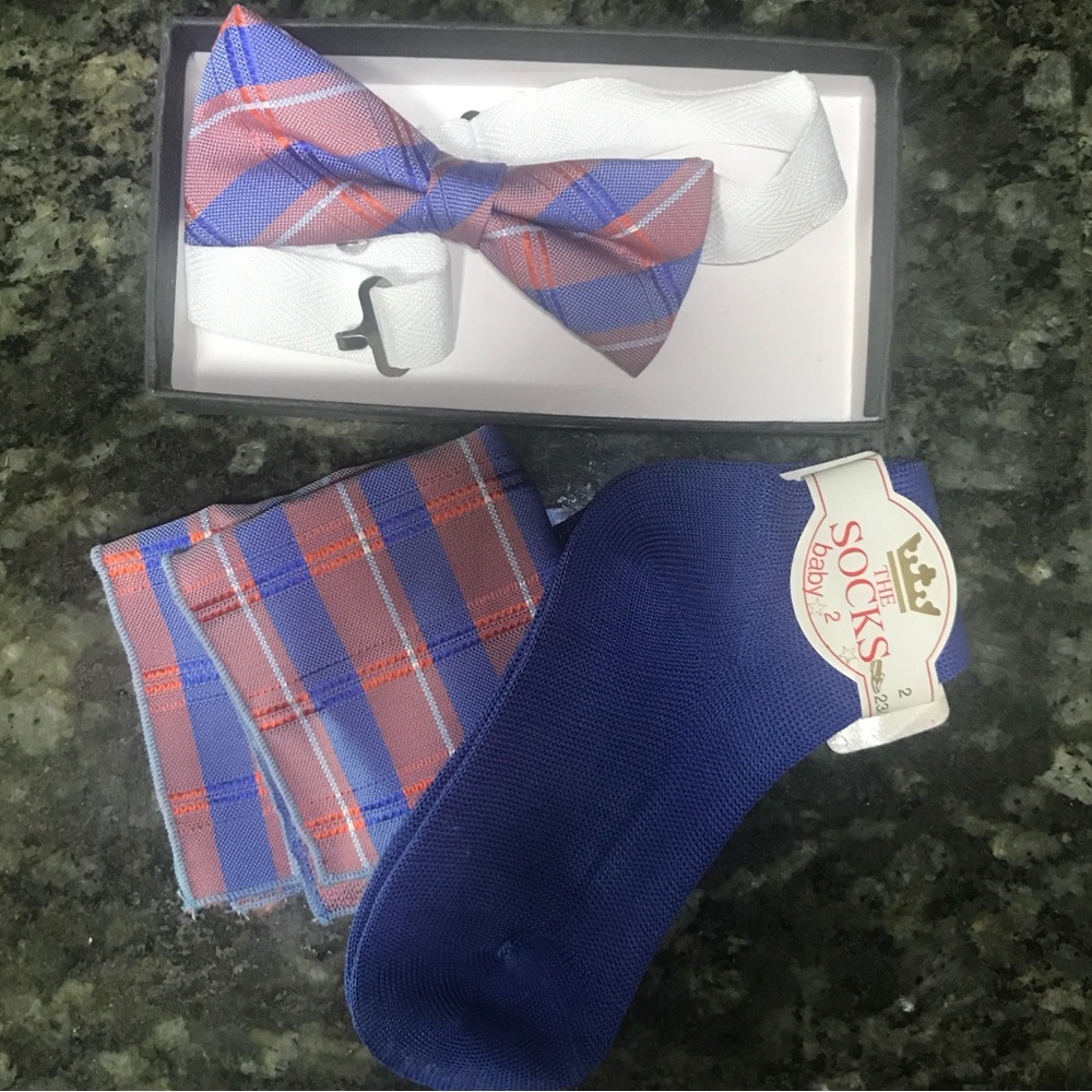 Toddler Boy Bow-Tie Handkerchief Dress Socks Set